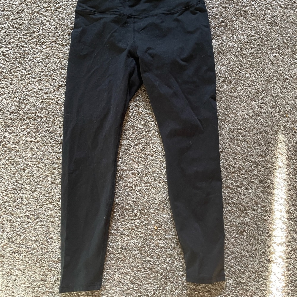 Black fabletics XL leggings never worn